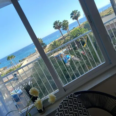 Διαμέρισμα Flamingo Seaviews Κάλπε